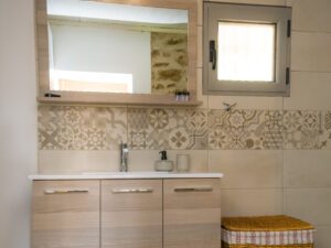 Messinian Stone House - Bathroom