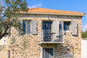 Messinian Stone House - Balcony